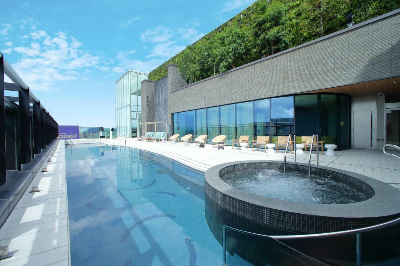 Miyako Hotel Hakata Fukuoka  Ngoại thất bức ảnh The rooftop pool at The Standard East Village