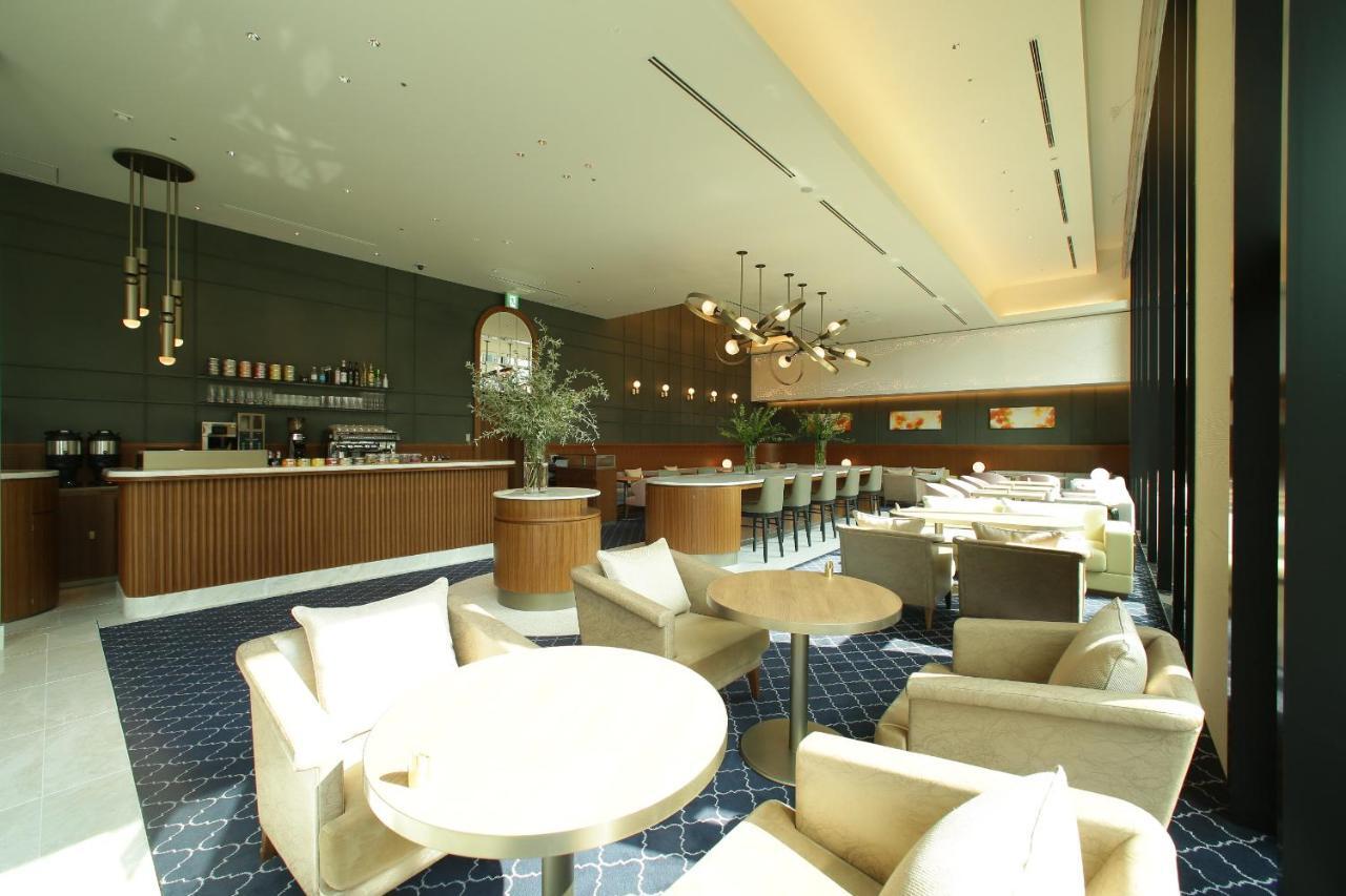 Miyako Hotel Hakata Fukuoka  Ngoại thất bức ảnh The lounge at Changi Airport